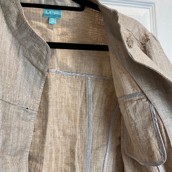 Classique Entier Shimmery Tan Jacket Peplum Gold Wire Floral Buttons Size XL - Picture 4 of 7